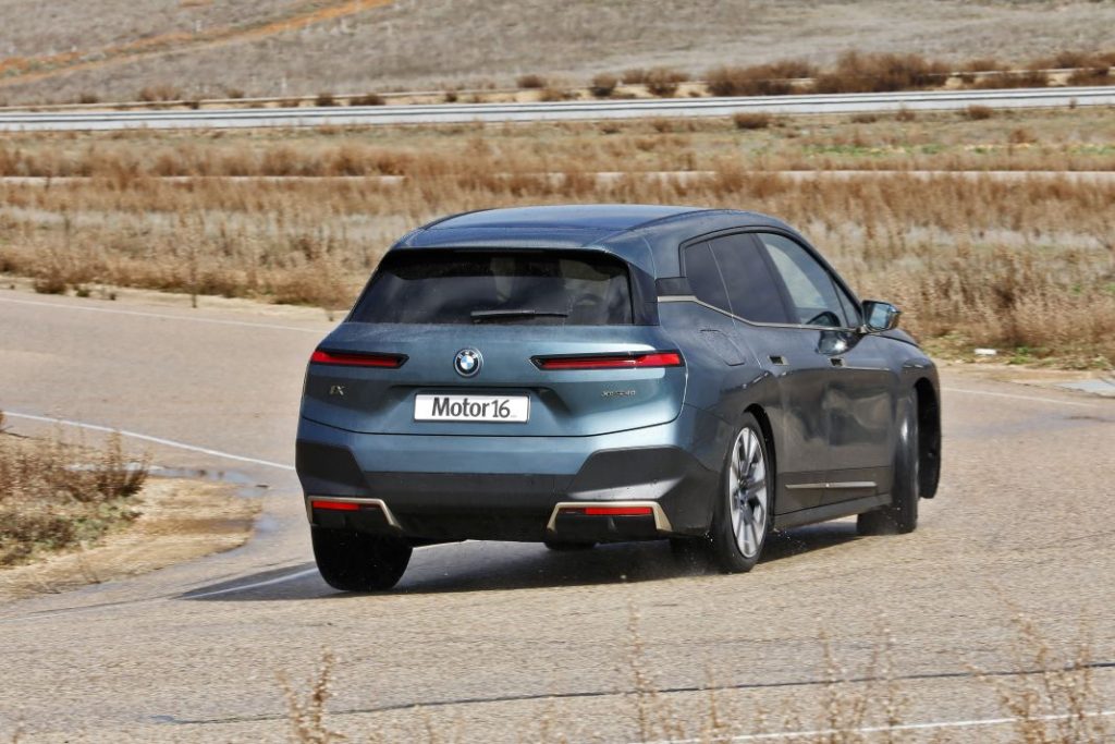 Prueba a fondo BMW iX xDrive40; un eléctrico para una nueva era 39 Motor16 BIX22032279 Motor16