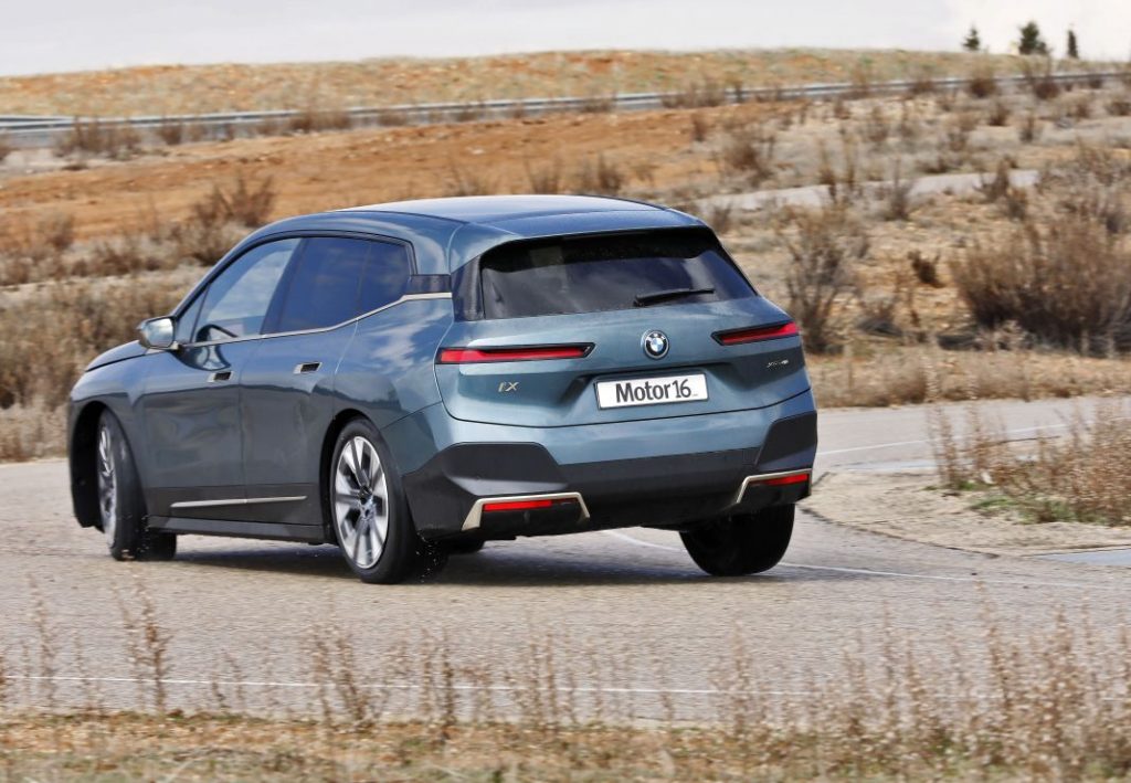Prueba a fondo BMW iX xDrive40; un eléctrico para una nueva era 40 Motor16 BIX22032284 1 Motor16