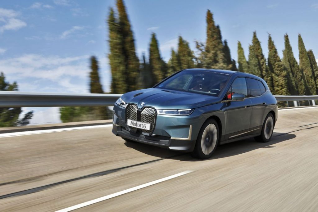Prueba a fondo BMW iX xDrive40; un eléctrico para una nueva era 42 Motor16 BIX22032293 1 Motor16