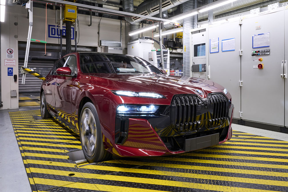 Los nuevos BMW Serie 7 y BMW i7 ya se ensamblan en Dingolfing, Alemania 2 Motor16 BMW i7. Fábrica Dingolfing.