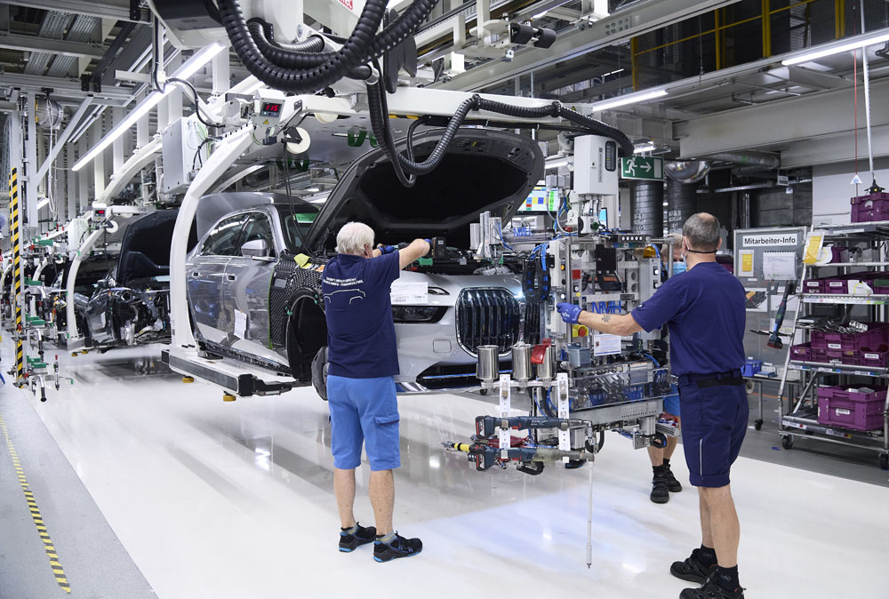 Los nuevos BMW Serie 7 y BMW i7 ya se ensamblan en Dingolfing, Alemania 13 Motor16 BMW Serie 7 BMW i7 Dingolfind 5 Motor16