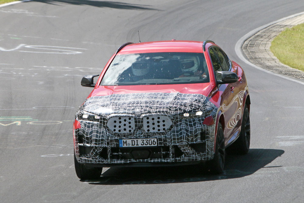 El BMW X6 M pondrá al día su imagen 21 Motor16 BMW X6 M facelift 13 Motor16