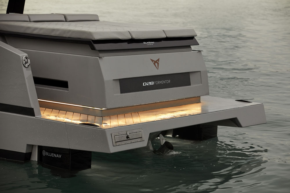 CUPRA también sabe navegar 5 Motor16 CUPRA D28 FORMENTOR E HYBRID 4 Motor16