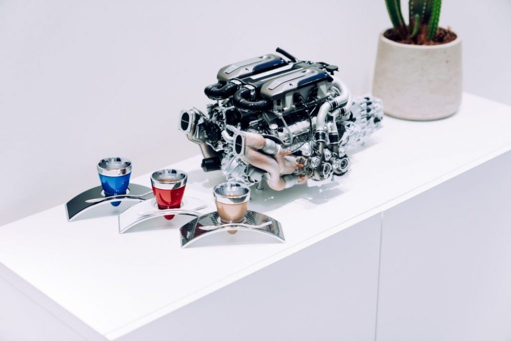 DSC08210 Motor16