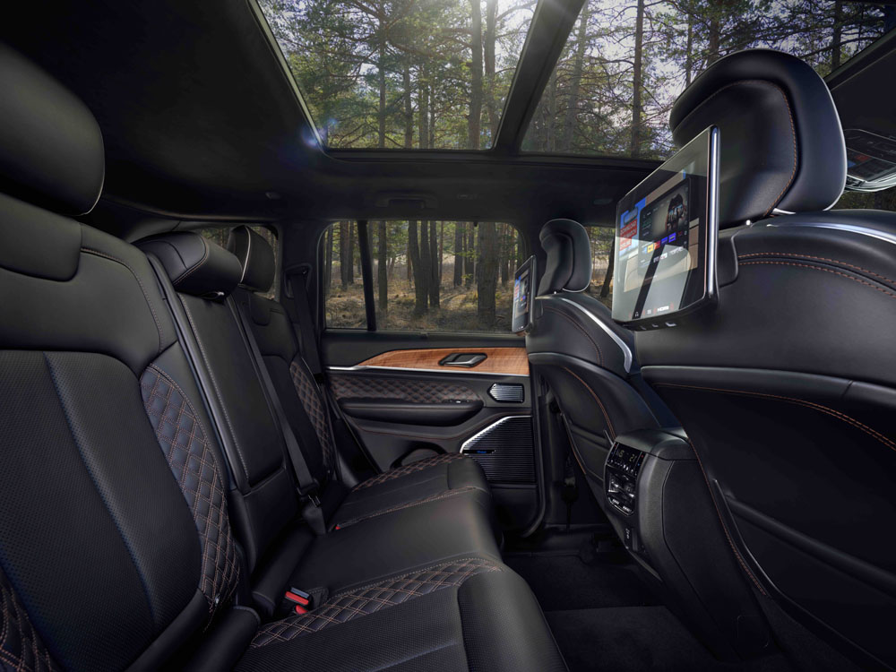 Llega el Grand Cherokee, el ‘Rey Jeep’ 13 Motor16 JEEP GRAND CHEROKEE 6 1 Motor16