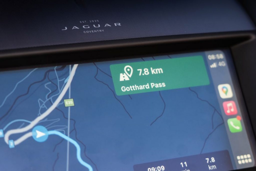 Jaguar regala un viaje muy especial a sus clientes más exclusivos 55 Motor16 Jaguar E Type Collection 49 Motor16