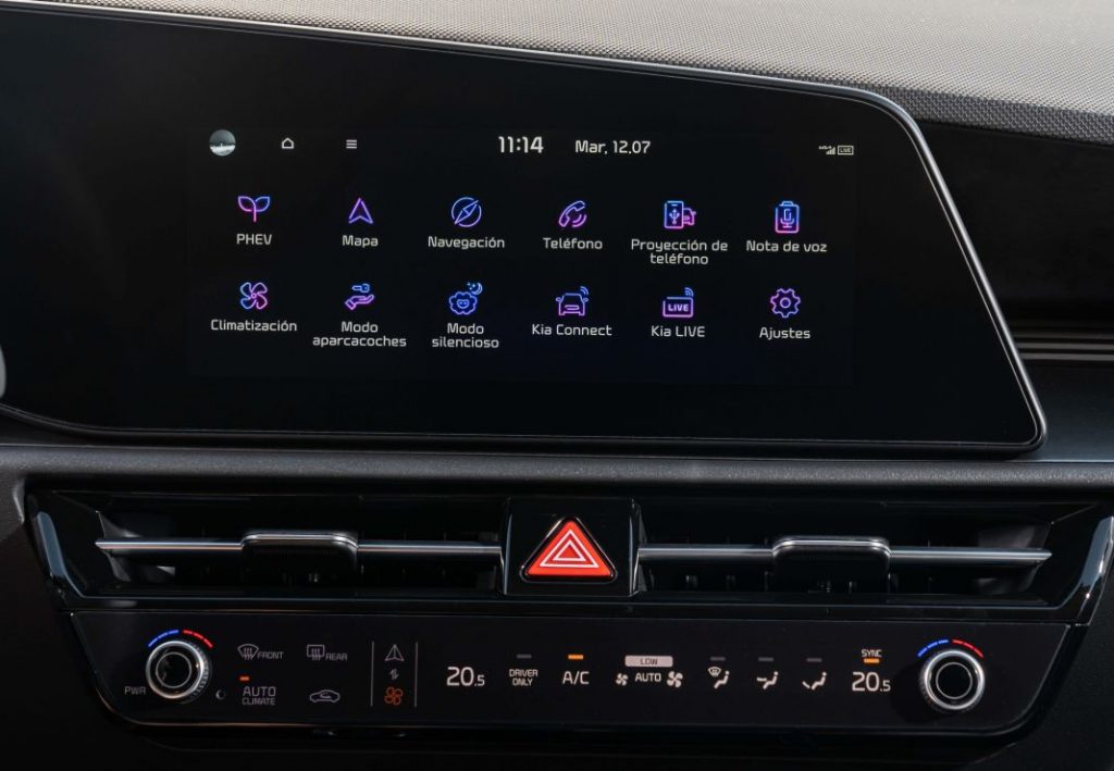 Conducimos el nuevo Kia Niro, un crossover eléctrico a la carta 18 Motor16 KIA NIRO 22 031 1 Motor16