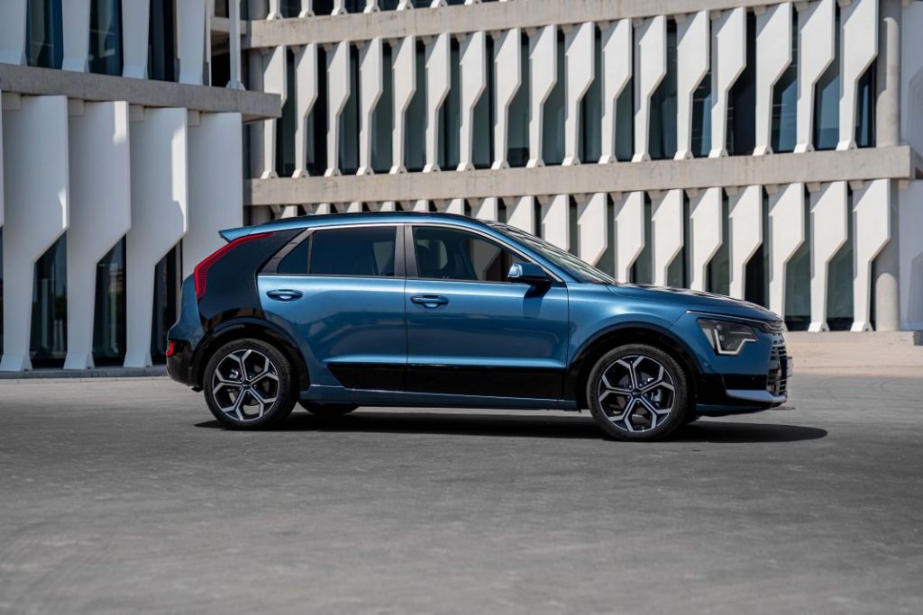 Conducimos el nuevo Kia Niro, un crossover eléctrico a la carta 28 Motor16 KIA NIRO 22 065 Motor16