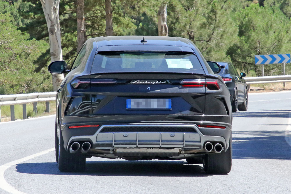 Lamborghini Urus PHEV