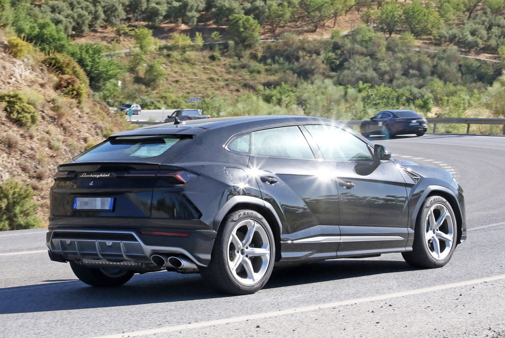 Lamborghini Urus PHEV 21 Motor16