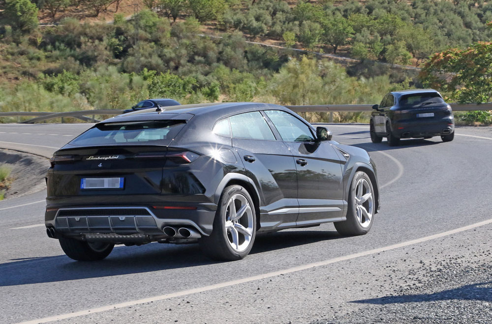 Lamborghini Urus PHEV 22 Motor16
