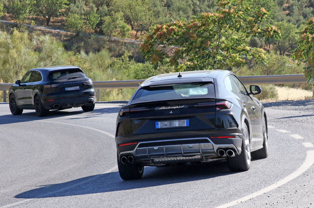 Lamborghini Urus PHEV 24 Motor16