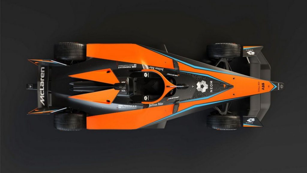 McLaren F E 4 Motor16