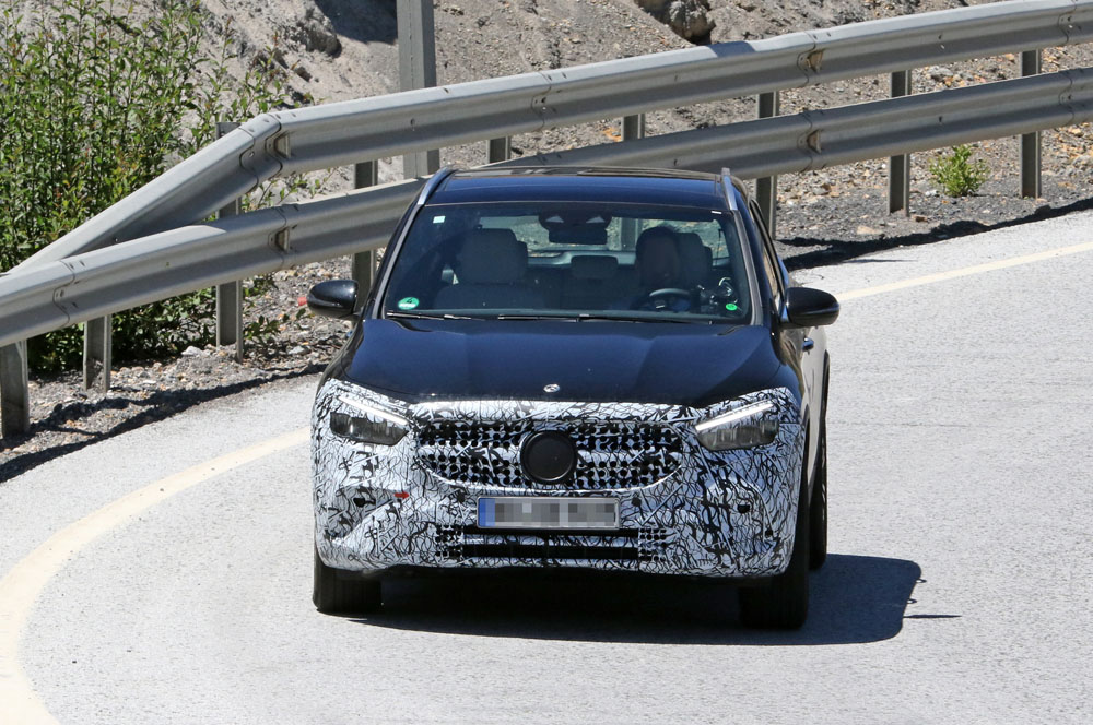 Mercedes GLA facelift 11 Motor16