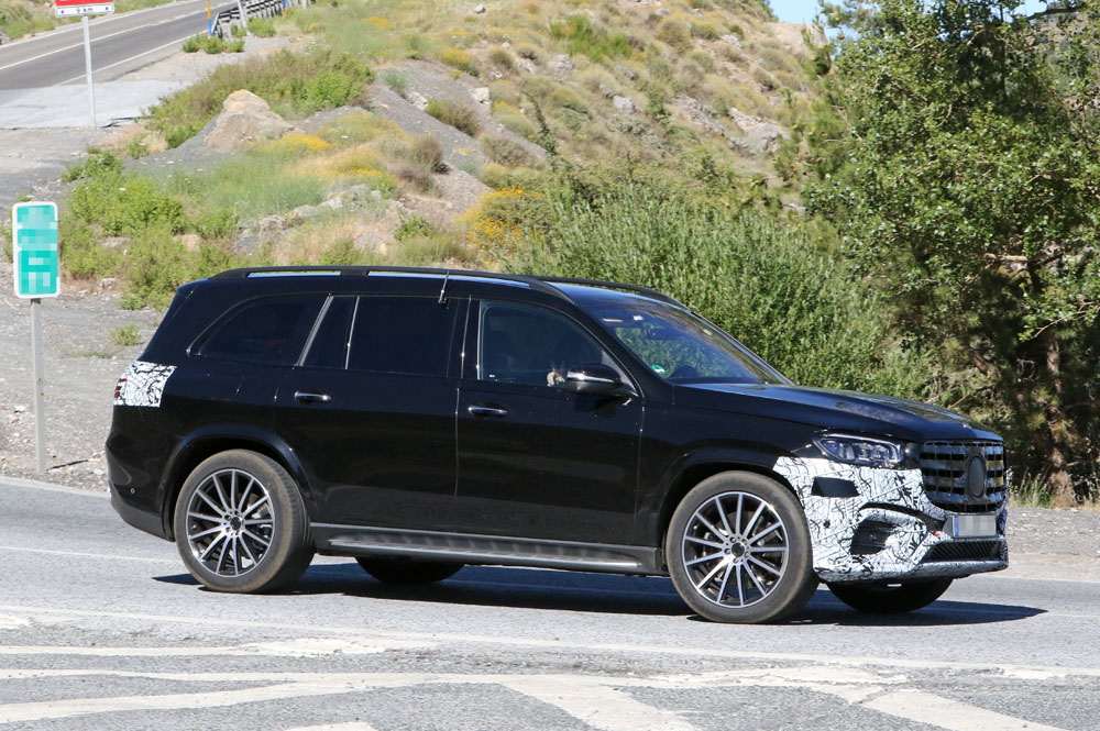 Un ligero estiramiento para el Mercedes GLS 7 Motor16 Mercedes GLS facelift 5 Motor16