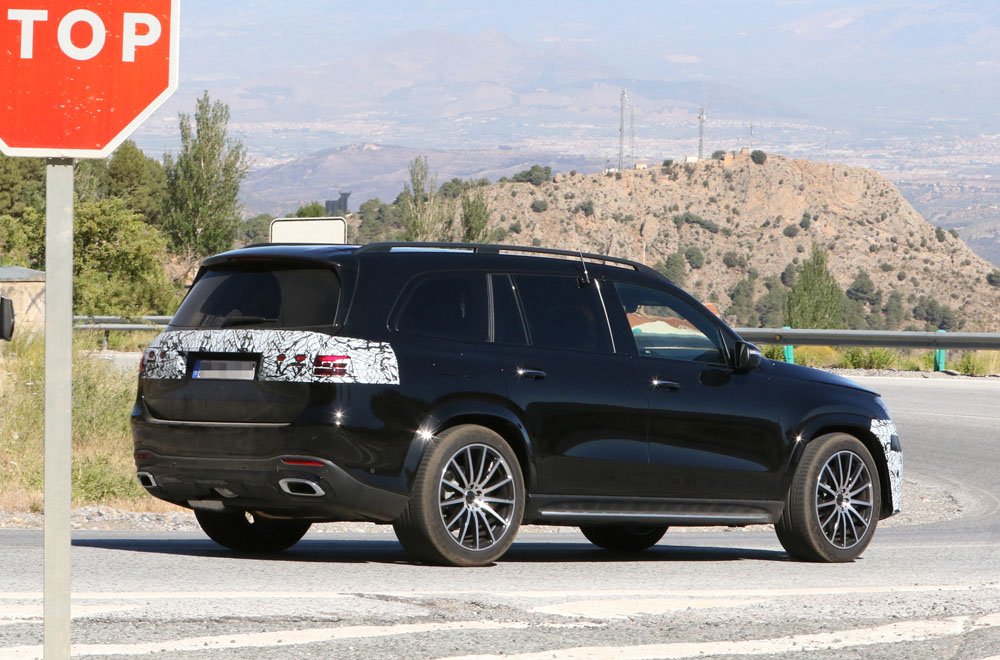 Un ligero estiramiento para el Mercedes GLS 9 Motor16 Mercedes GLS facelift 7 Motor16