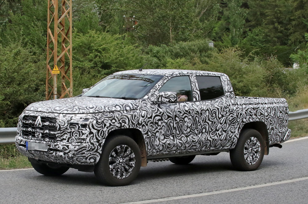 Mitsubishi L200 6 Motor16