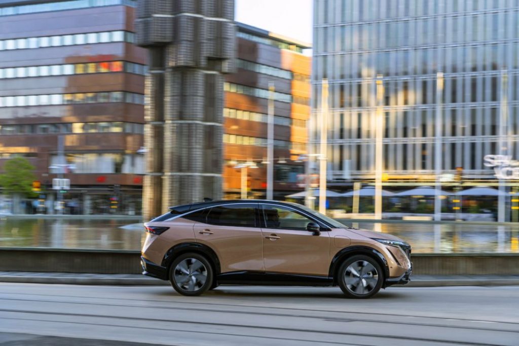 Al volante del Nissan Ariya: Nissan vuelve a ponerse las pilas 25 Motor16 Nissan Ariya 17.JPG Motor16