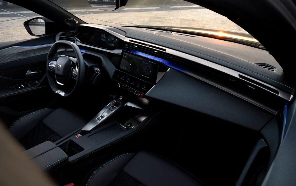 Peugeot 308: amplio e innovador, desde 24.050 euros 55 Motor16 Peugeot 308 interiores web 19 Motor16