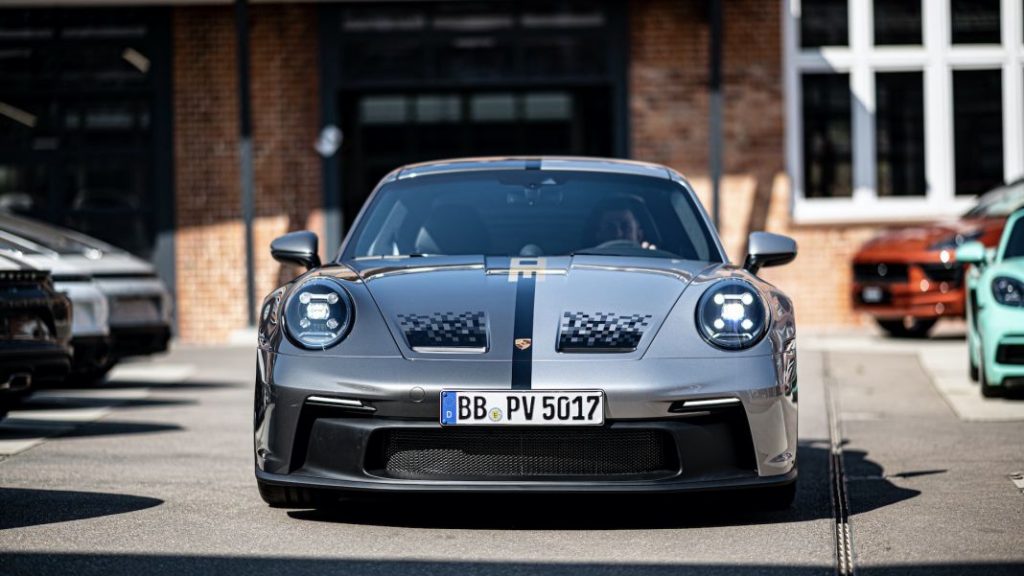 Poesche 911 GTE 30o Aniversario 3 Motor16