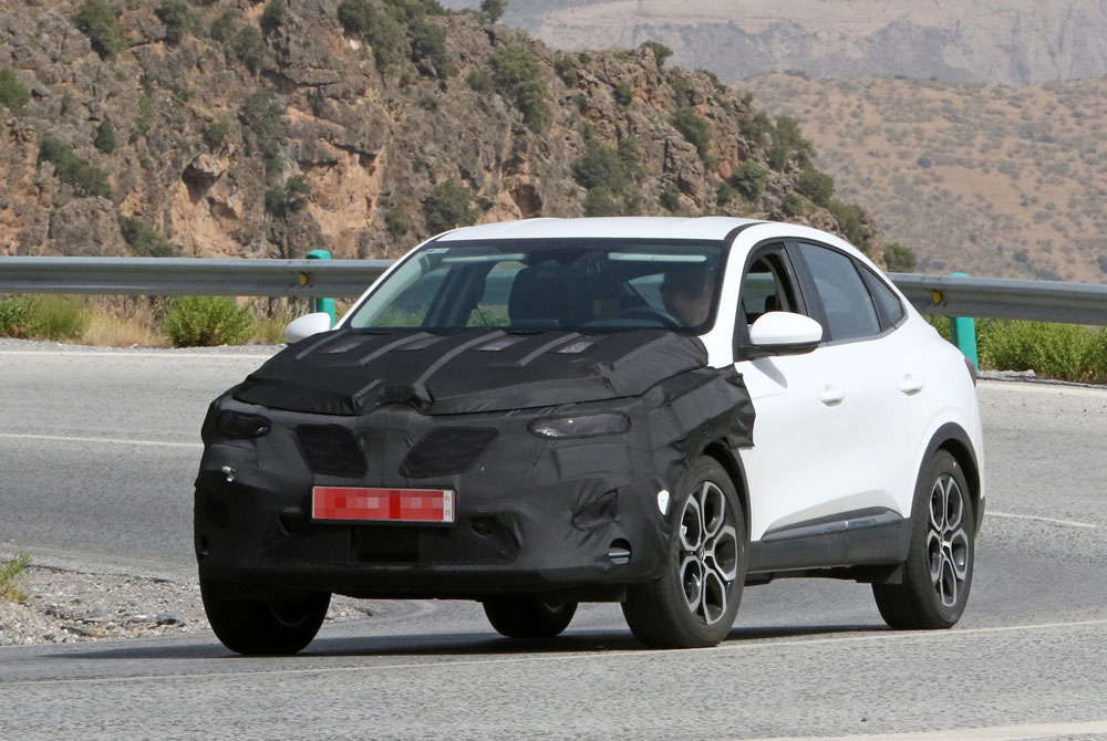 Renault Arkana facelift 13 Motor16