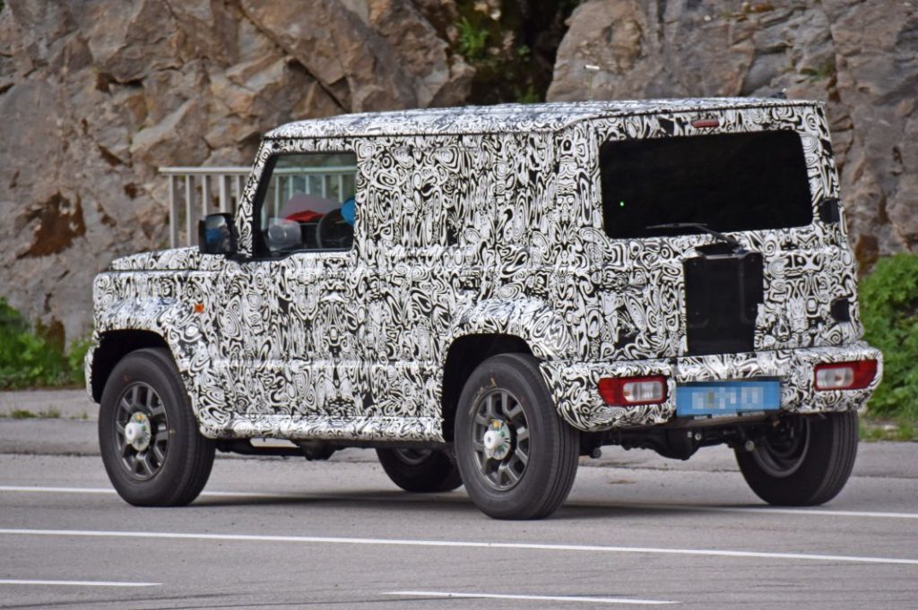 El Suzuki Jimny largo llegará a Europa con tecnología Mild Hybrid 17 Motor16 Suzuki Jimny 5 door 13 Motor16