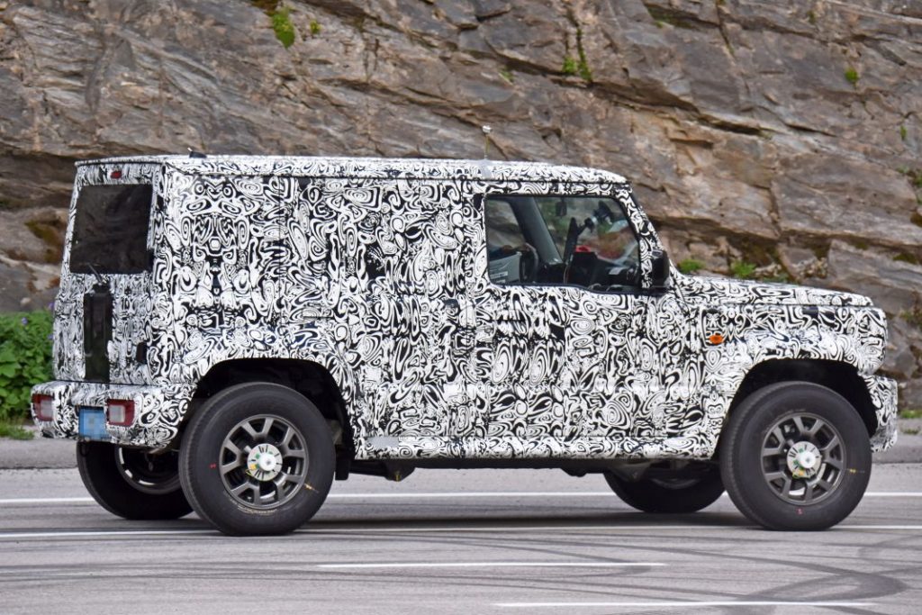 El Suzuki Jimny largo llegará a Europa con tecnología Mild Hybrid 23 Motor16 Suzuki Jimny 5 door 19 Motor16