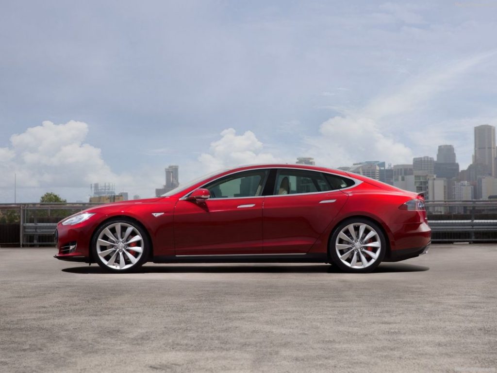 Tesla 1 millon 2 Motor16