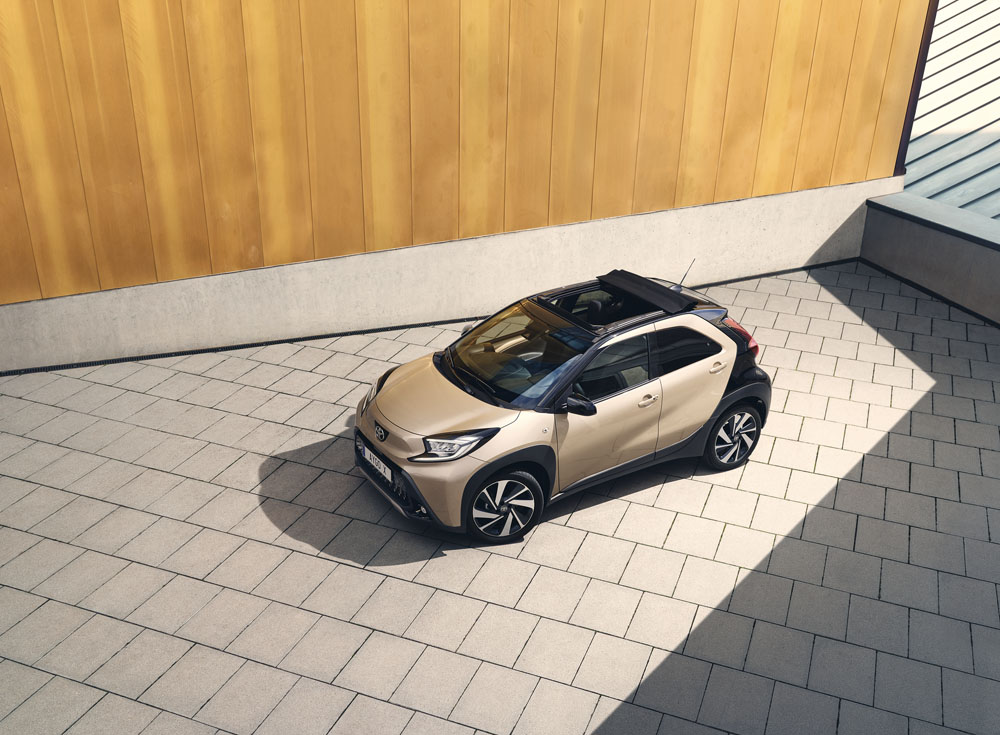Toyota Aygo X Cross 2 1 1 Motor16