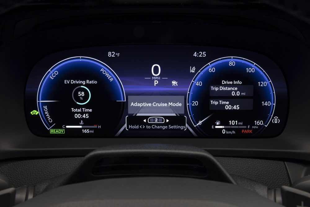 Toyota Crown 2023: el sedán japonés se reinventa con su decimosexta generación 30 Motor16 Toyota Crown 2023 16 Motor16