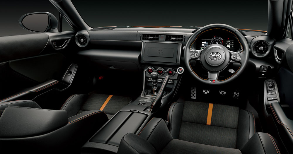 Toyota GR86 10th Anniversary. A por otros 10 años más 2 Motor16 Toyota GR86 10th Anniversary Limited. Imagen interior.