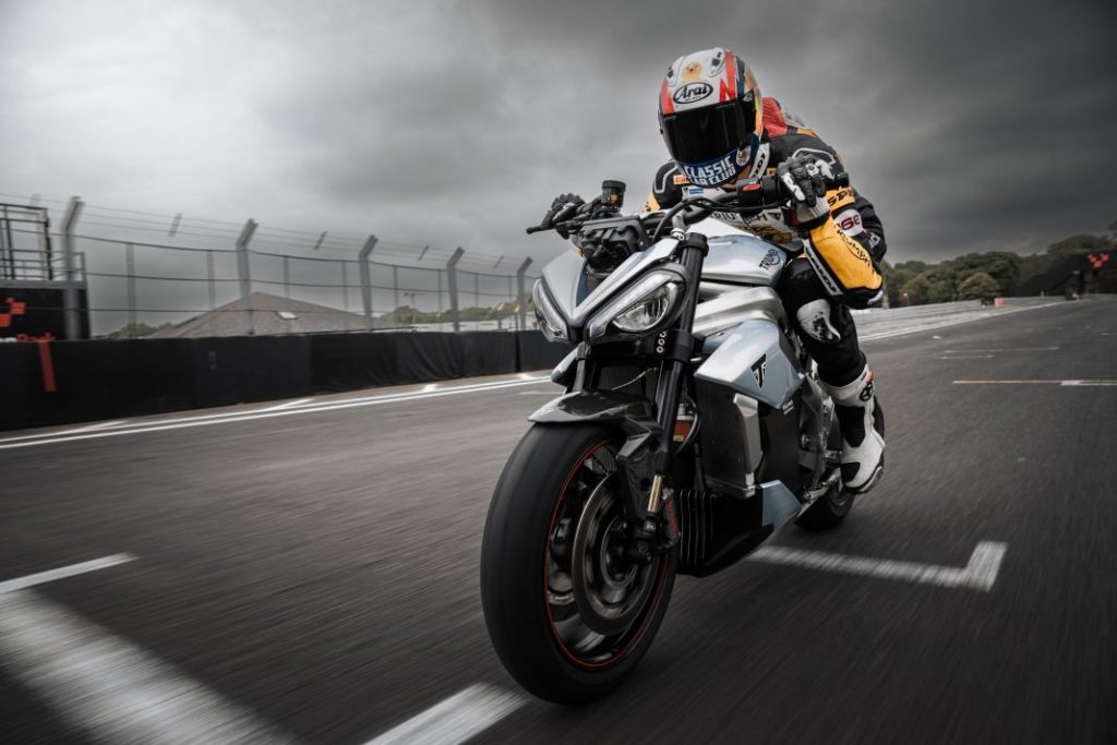 Williams se une a Triumph en su primera moto eléctrica 14 Motor16 Triumph TE1Triumph TE1 GE 2837 2 Motor16