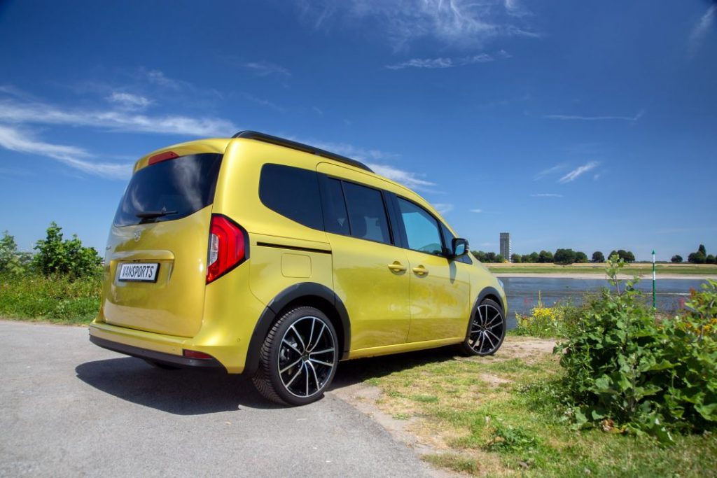 Vansport tunea el Mercedes Citan y no ha quedado nada mal… 1 Motor16 VANSPORTS Mercedes Benz Citan W420 06 Motor16