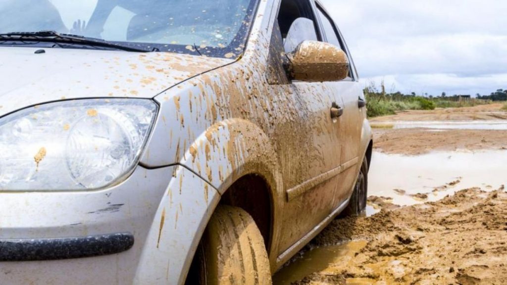 coche sucio