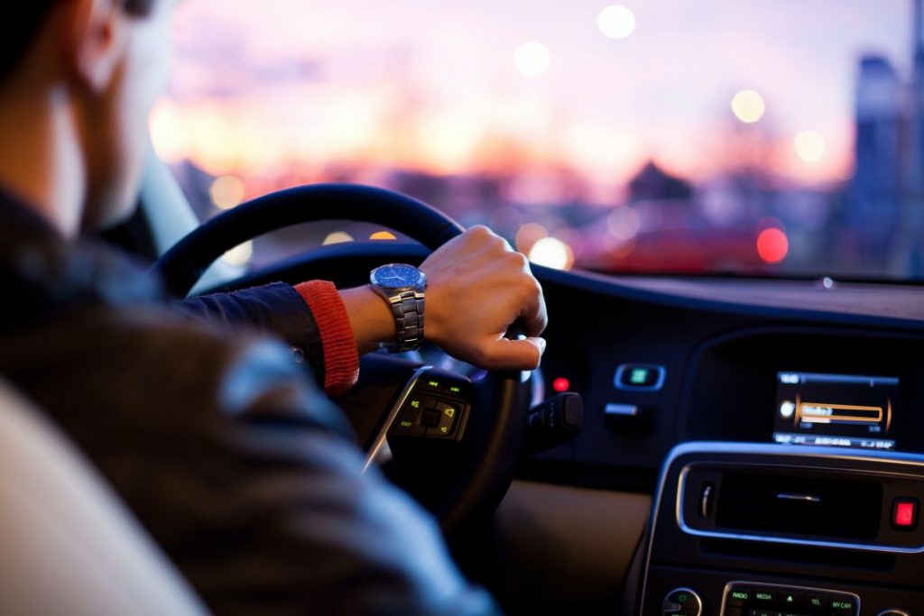 400 euros te va a costar poder conducir de nuevo tu coche 131 Motor16 licencia de conducir