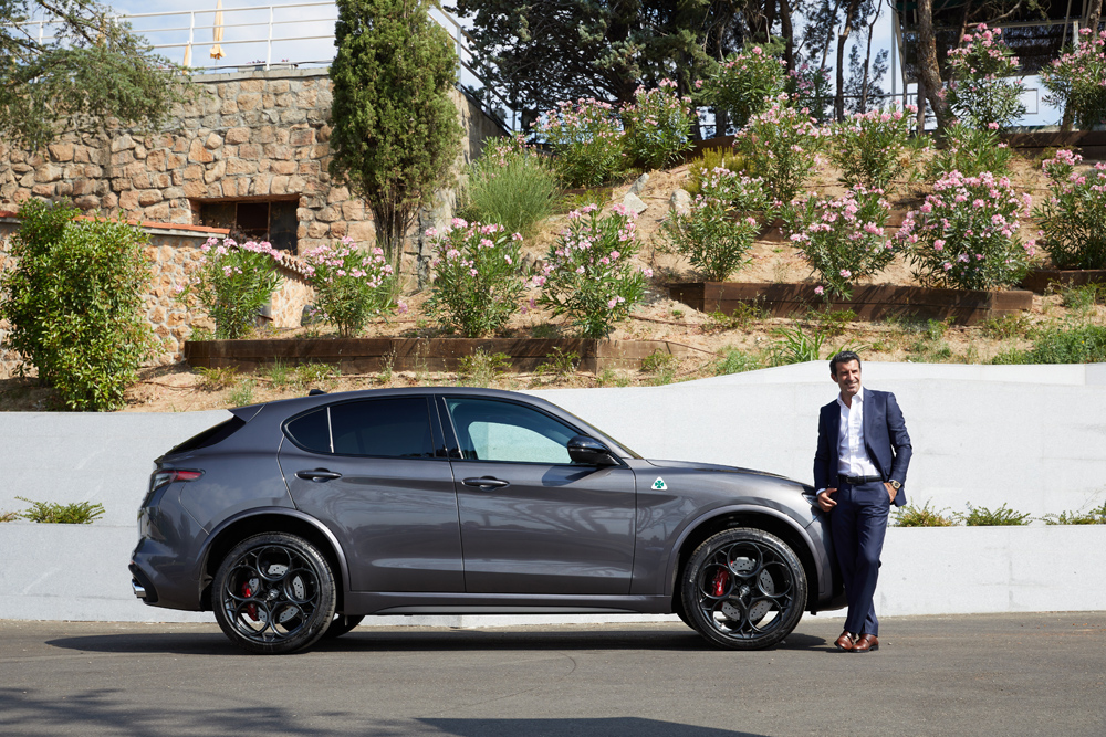 Este es el nuevo coche de Luis Figo 2 Motor16 luis figo alfaromeo2 Motor16