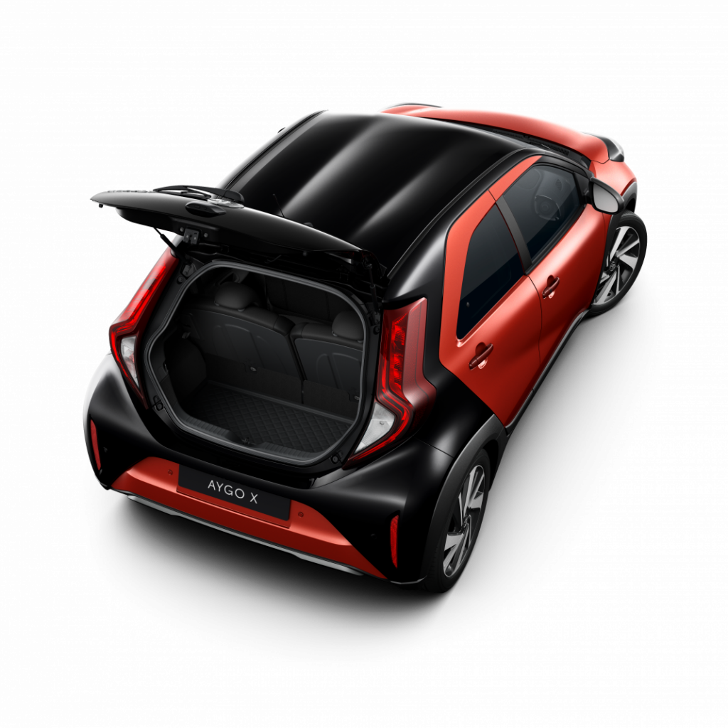 Toyota Aygo X Cross: más de 30 opciones de personalización 82 Motor16 toyotaaygoxcross accesorios9 Motor16