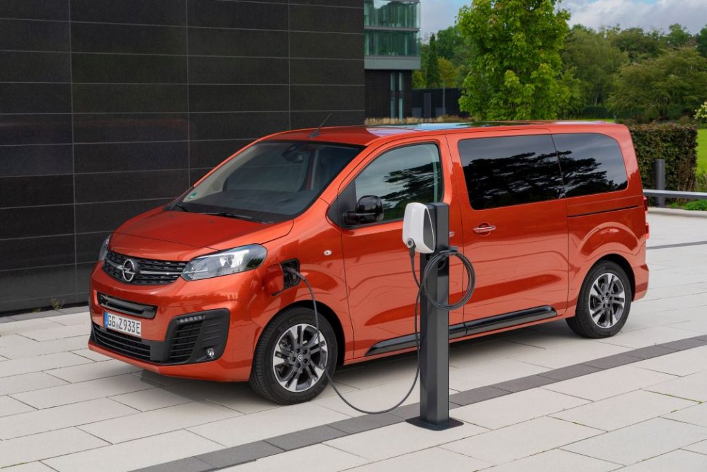 Opel Zafira-e Life Crosscamp, una autocaravana eléctrica y muy deseada 1 Motor16 Opel Zafira Crosscamp