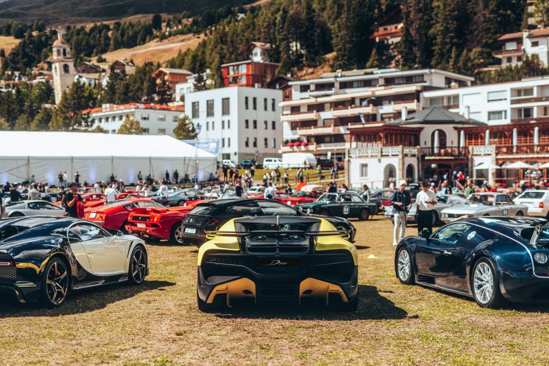13 de los mejores Bugatti de la historia juntos de la mano... 14 Motor16 08 BUGATTI Passione Engadina kulm country club Motor16
