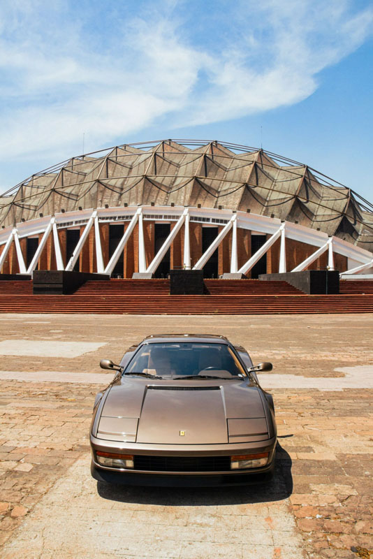 Un detalle hace único a este Ferrari Testarossa que busca hogar 3 Motor16 1986 Ferrari Testarossa 3 Motor16
