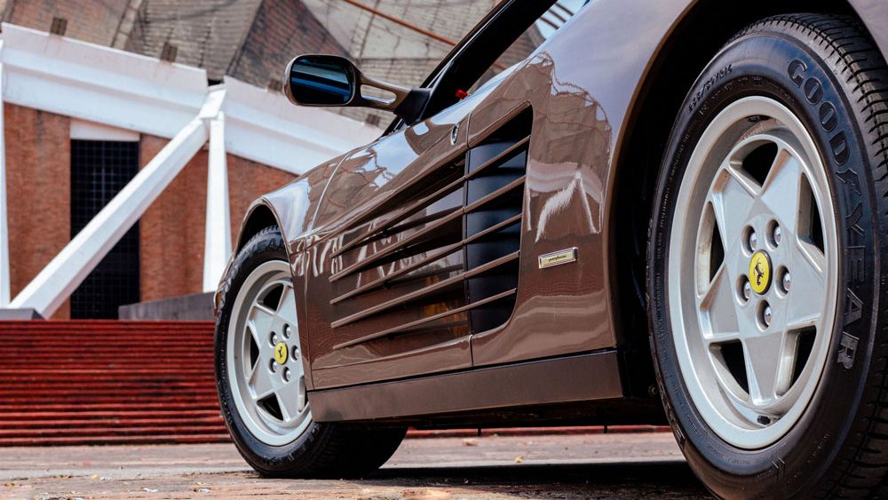 ¿Conoces la Enmienda Ferrari? Pues podría afectar al objetivo de Bruselas para 2035 73 Motor16 1988 Ferrari Testarossa Brown