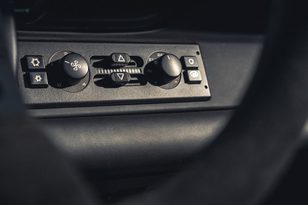 2022 Autoart 993R By Paul Stephens Porsche 27 Motor16