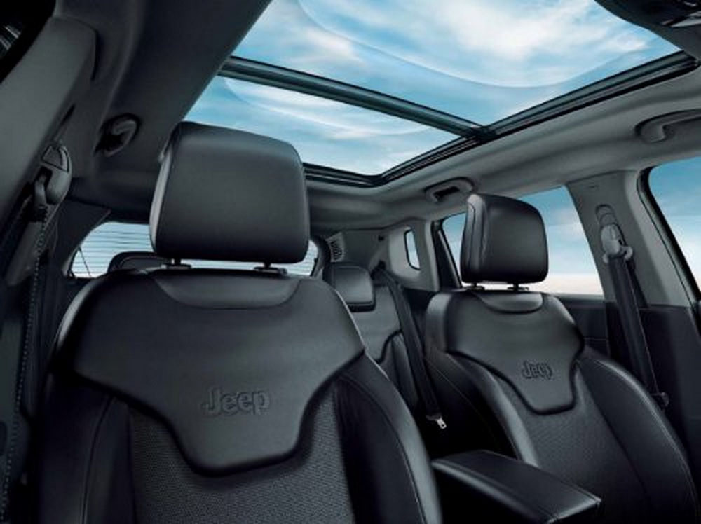 Jeep estrena edición especial de su Compass en India 8 Motor16 2022 Jeep Compass 5th Anniverssary 4 Motor16