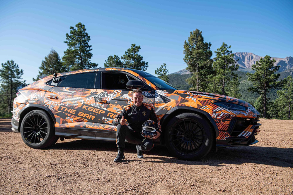 2022 Lamborghini Urus Pikes Peak 11 Motor16