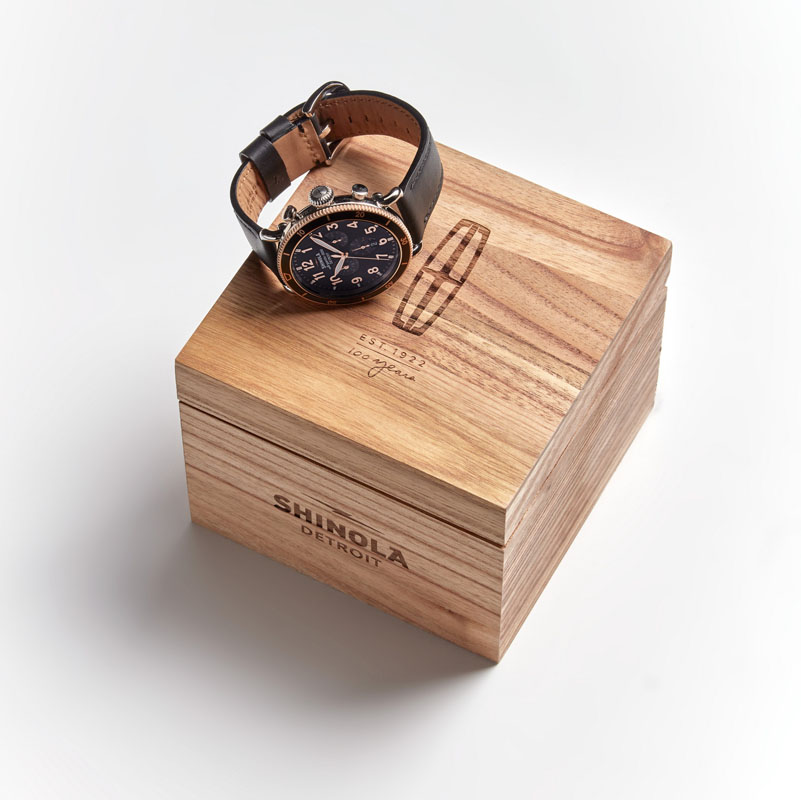 Lincoln Shinola reloj y caja