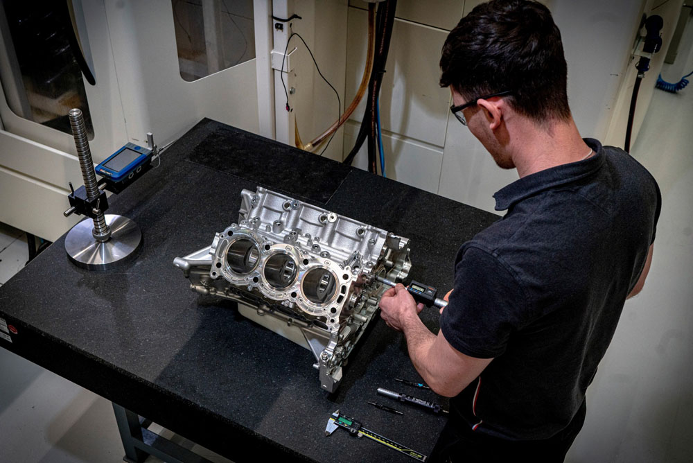 Mercedes-AMG comienza a fabricar su sobrenatural One 2 Motor16 Mercedes-AMG One. Imagen motor.