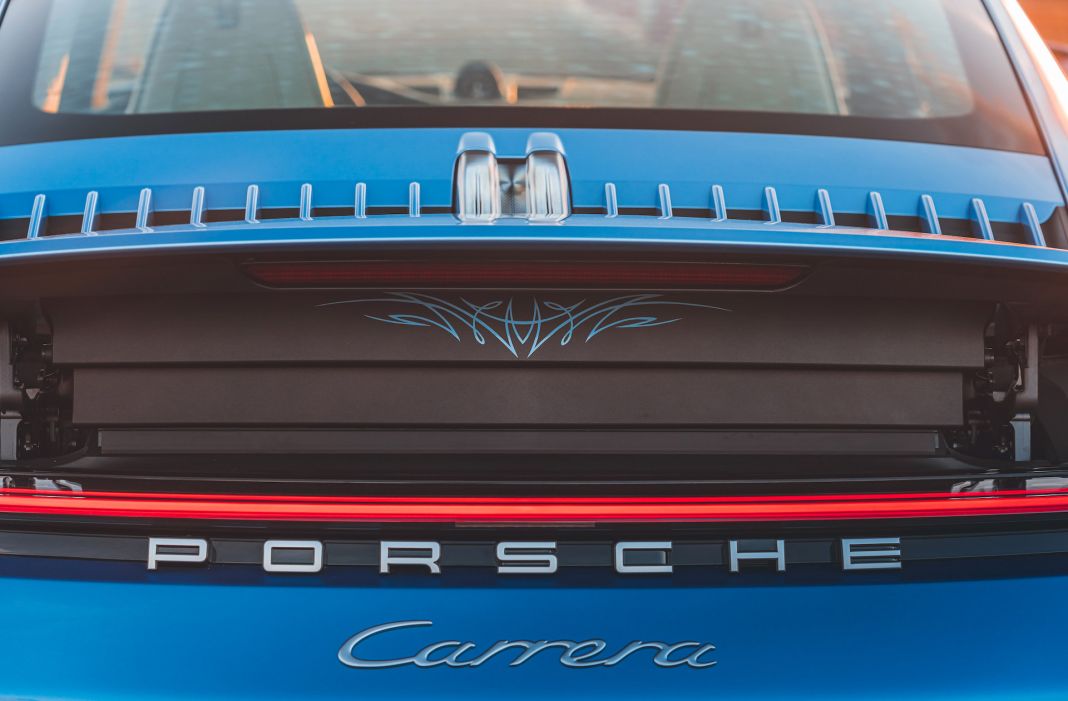 2022 Porsche 911 Sally Special Pixar Cars 00038 Motor16