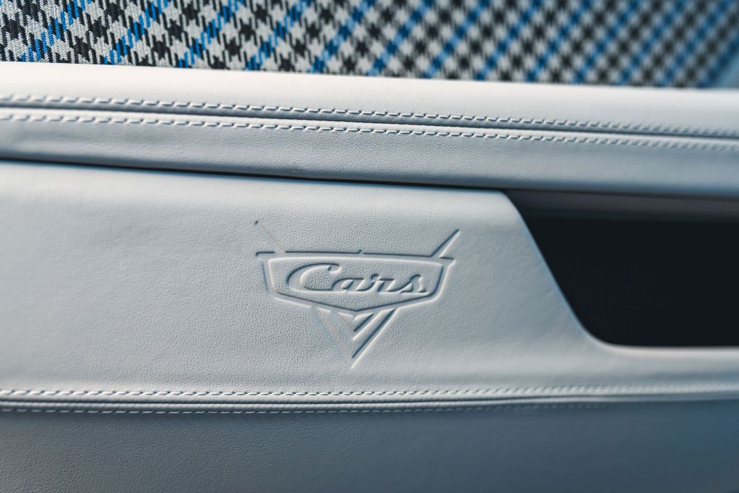 No te creerás que Porsche haya lanzado esta edición exclusiva del 911 Carrera GTS 9 Motor16 2022 Porsche 911 Sally Special Pixar Cars 00051 Motor16