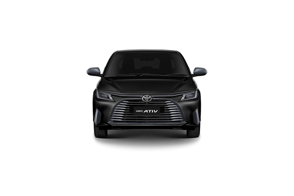 Al Toyota Yaris le sale 'culo' 24 Motor16 2022 Toyota Yaris Ativ 22 Motor16