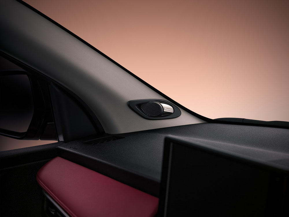 Al Toyota Yaris le sale 'culo' 40 Motor16 2022 Toyota Yaris Ativ 38 Motor16